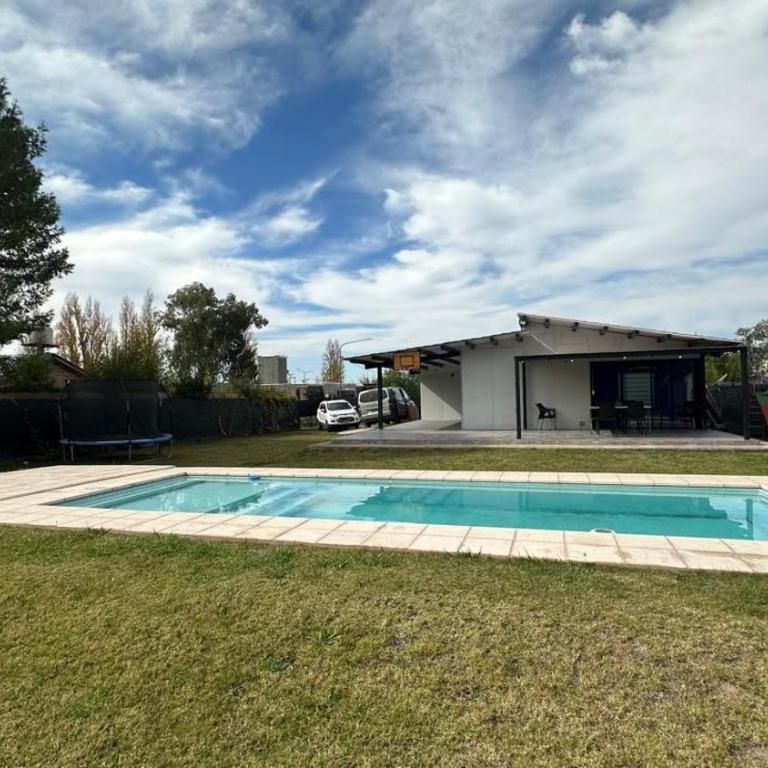 La escapadita, tu refugio en Mendoza pileta, jardin, relax total - Casa de 2 dormitorios - 1