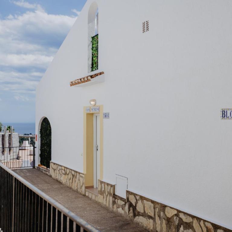Casa Sunrise - Deluxe house with rooftop, 5 pools and panoramic sea views, Calpe - Two-Bedroom Apartment - 39