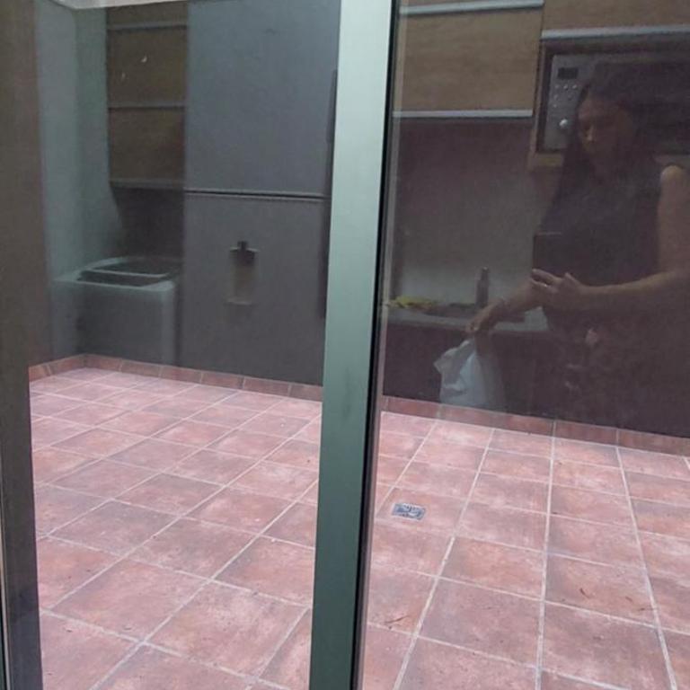 Elegante y amplio departamento en planta baja - Apartamento de 1 dormitorio - 19