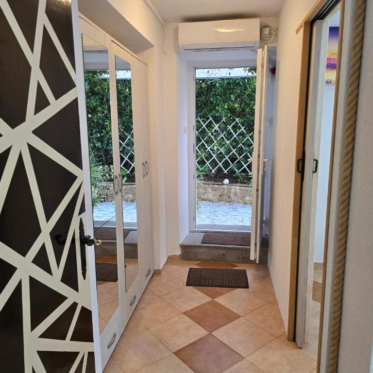 Apartman Vladan - Apartman sa 2 Spavaće Sobe - 24