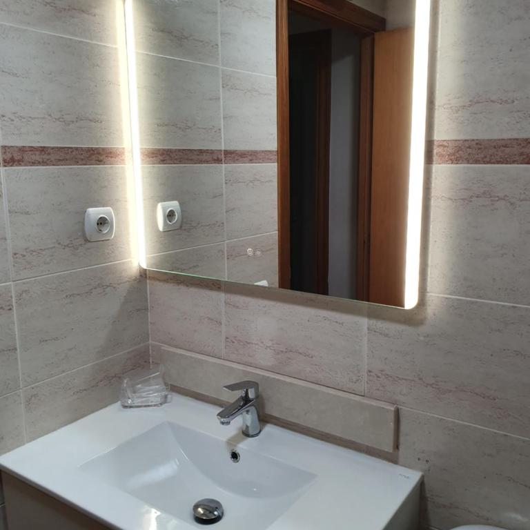 GOLDEN PINEDA Family Complex with PARKING - Apartamento de 2 dormitorios - 40