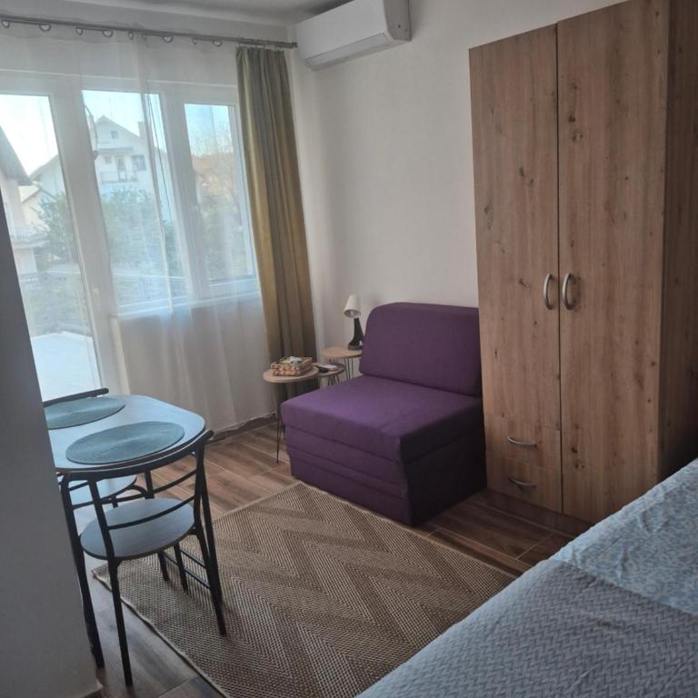 Vila RUŽA - House of Roses - Studio with Terrace - 4