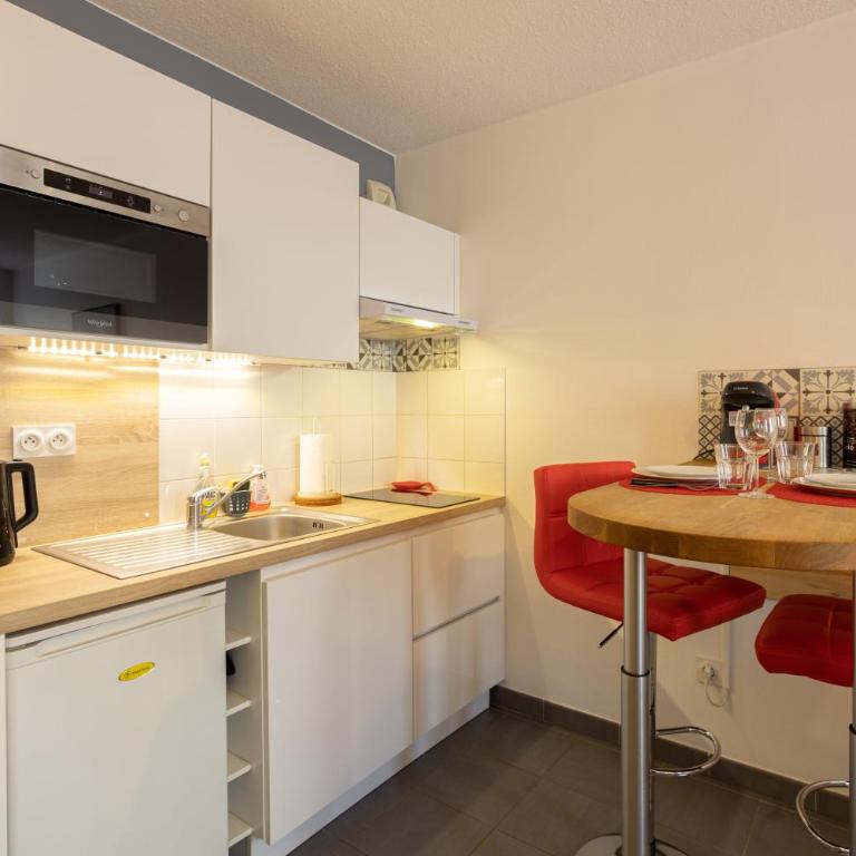 Studio Premium tout équipé - Arrivée autonome - fibre - café inclus - Appartement 1 Chambre - 5