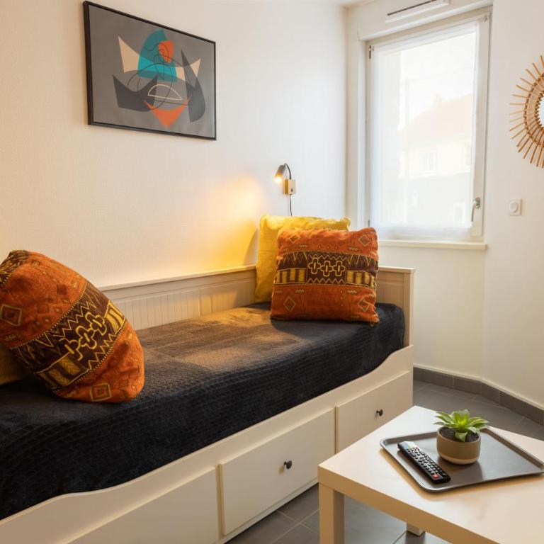 Studio Premium tout équipé - Arrivée autonome - fibre - café inclus - Appartement 1 Chambre - 2