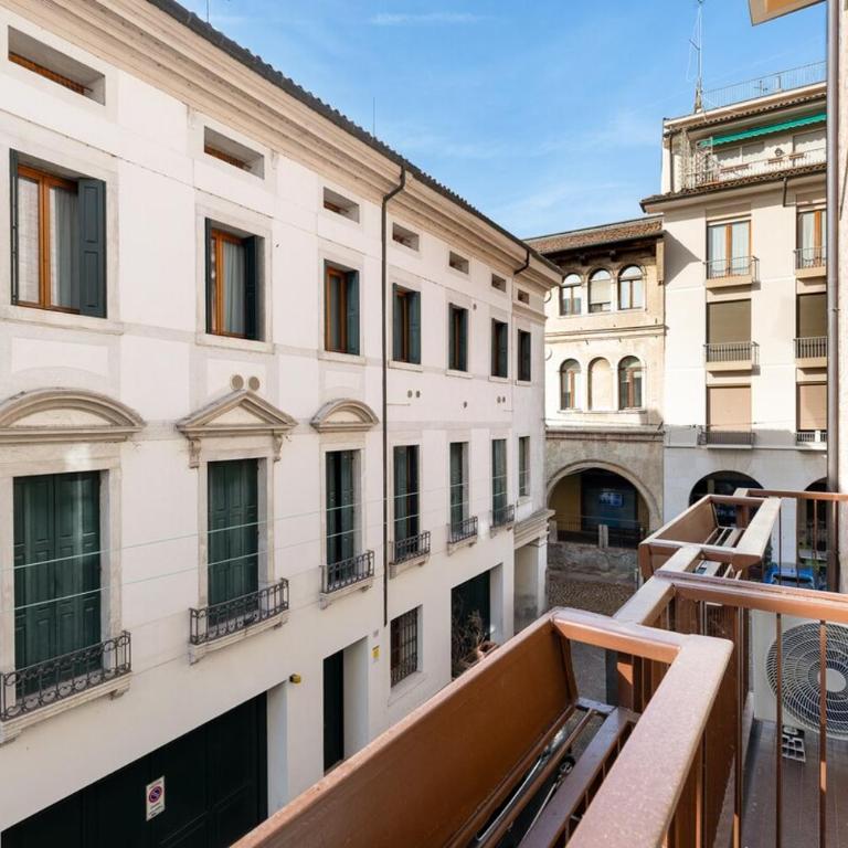 Treviso Central Stay - One-Bedroom Apartment - 6