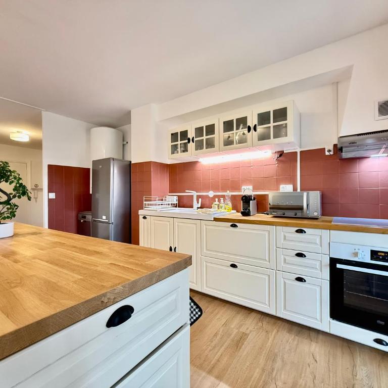 Moderne - Terrasse - Proche plages - Appartement 2 Chambres - 5