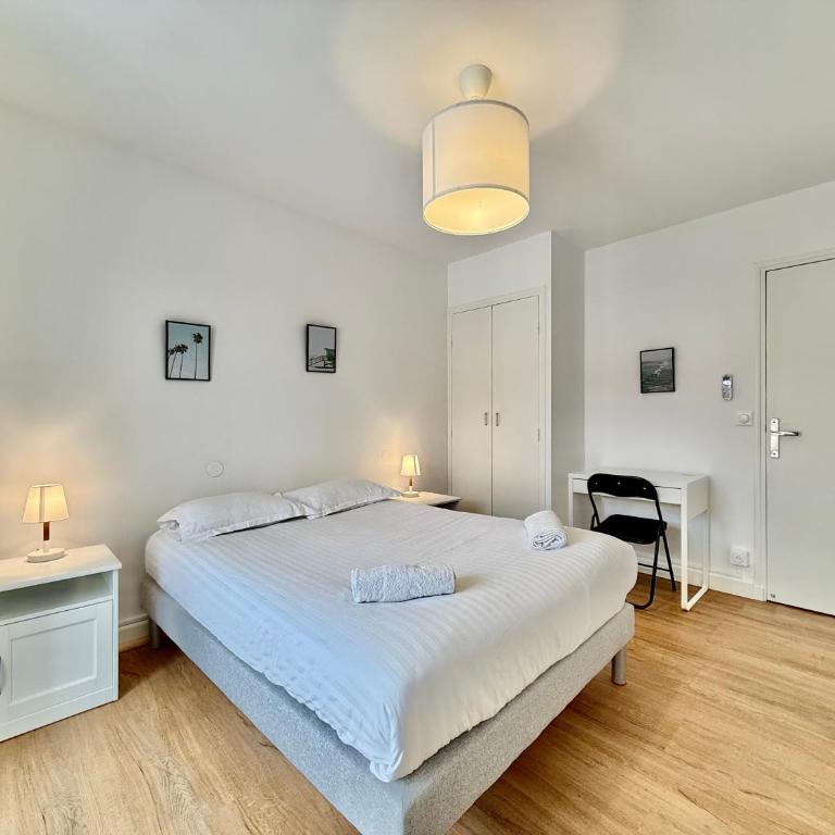 Moderne - Terrasse - Proche plages - Appartement 2 Chambres - 10