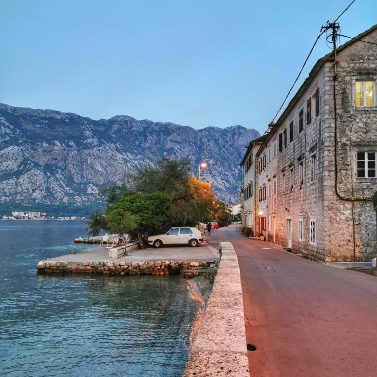 Apartman Vladan - Apartman sa 2 Spavaće Sobe - 9
