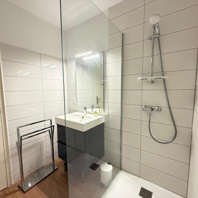 Moderne - Terrasse - Proche plages - Appartement 2 Chambres - 14