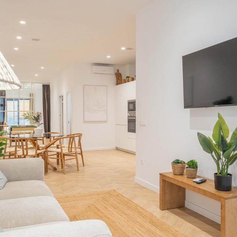 Flats poeta serrano - Three-Bedroom Apartment - 22