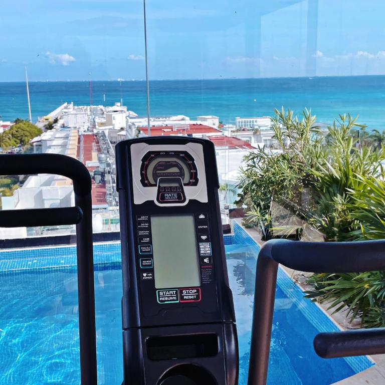 Ocean View Balcony, Rooftop, Estudio next 5thAve - Apartment mit Aussicht und Balkon - 18