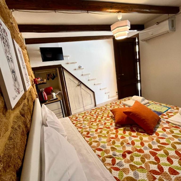 Home Via Neve-Historical Centre - Double Room - 19