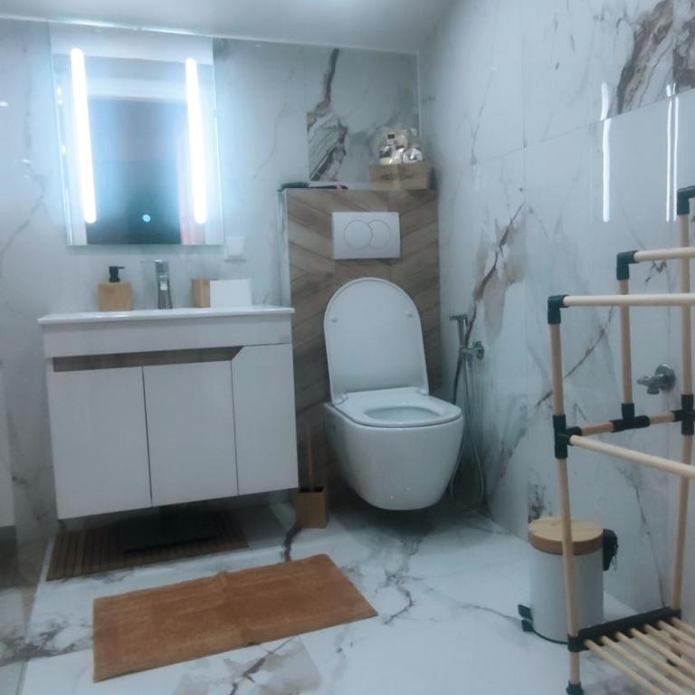 Studio Central - One-Bedroom Apartment - 18