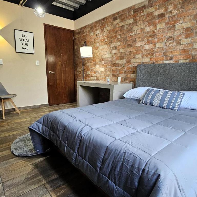 R03 MID STUDIO at ITESM CEM Full Services, Shared-Kitchen, Fridge ,Laundry, Smart TV, Parking, Balcony - Habitación Doble con baño privado - 1 o 2 camas - 21