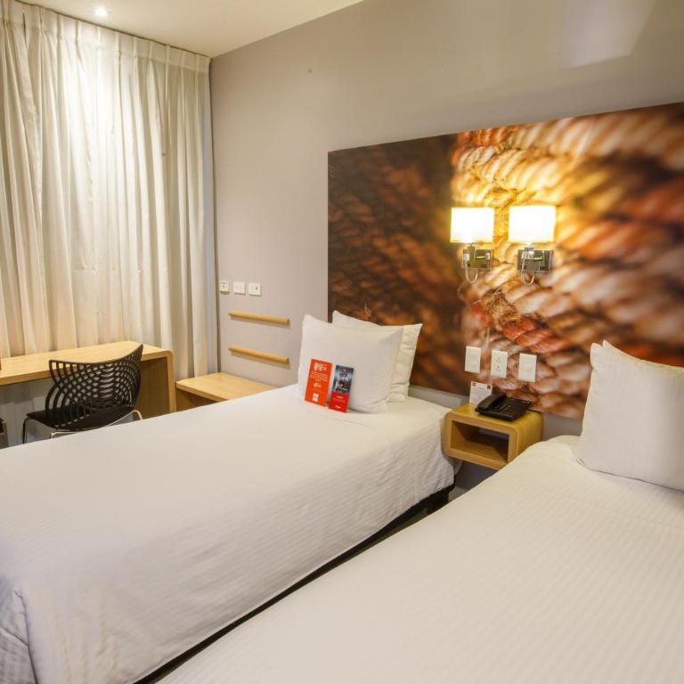 ibis Quito - Habitación Doble Estándar - 2 camas - 2