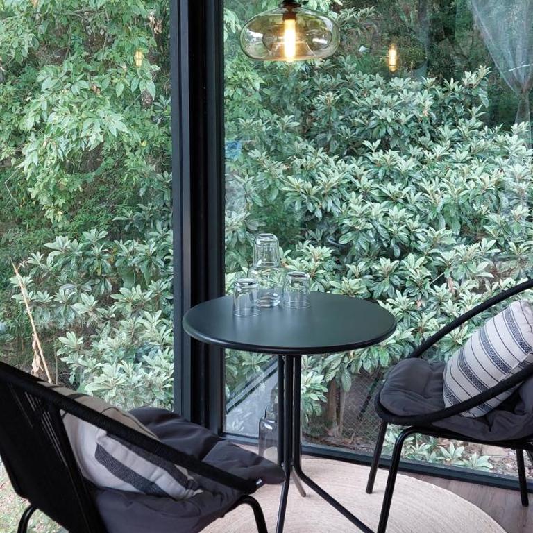 Garden Suite - Habitación con cama extragrande y vistas al jardín - 5