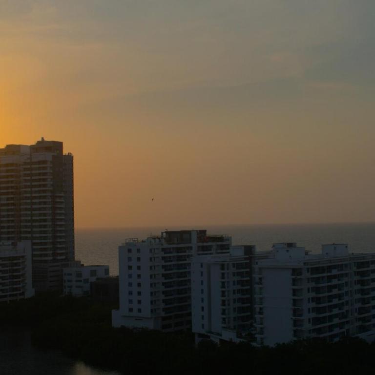 Hermoso Apartamento Cerca a Playa - Two-Bedroom Apartment - 22