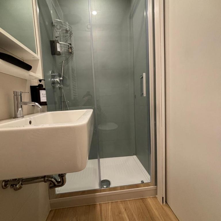 Eva suite - Camera Matrimoniale con Bagno Privato - 9