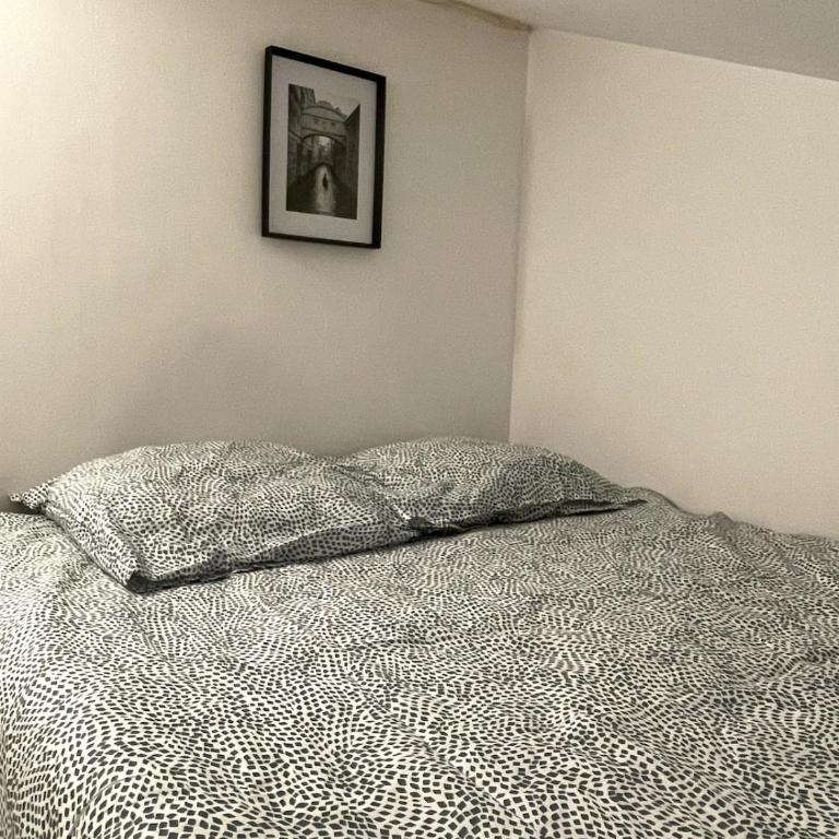 Le Duplex coeur de ville rue de bourgogne - Appartamento con 1 Camera da Letto - 12