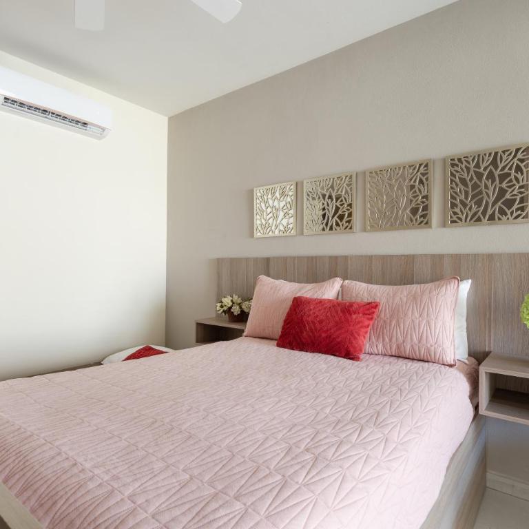 Large apartment with pool and terrace! - Two-Bedroom Apartment - 11