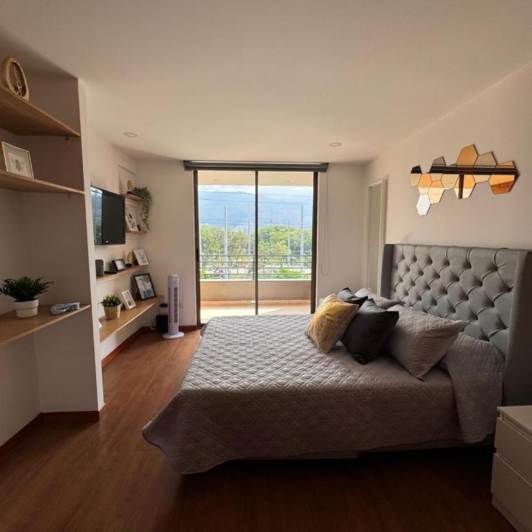 Aparta estudio muy bien ubicado - Apartment - 2