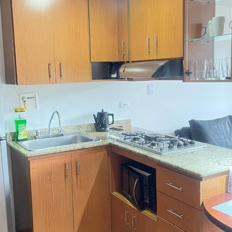 Aparta estudio muy bien ubicado - Apartment - 17