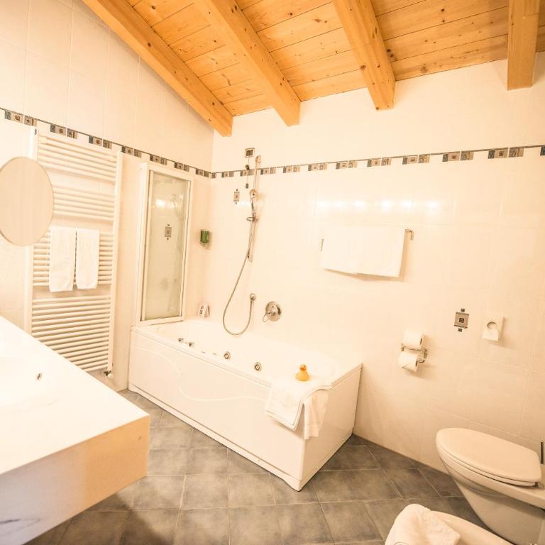 Hotel Plunhof - Suite mit Bergblick - 7