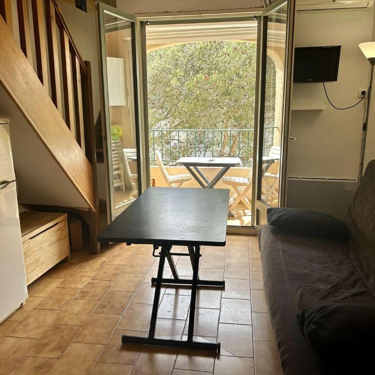 Studio mezzanine avec terrasse à Saint-Aygulf, proche plage - FR-1-226A-207 - Appartamento - 4