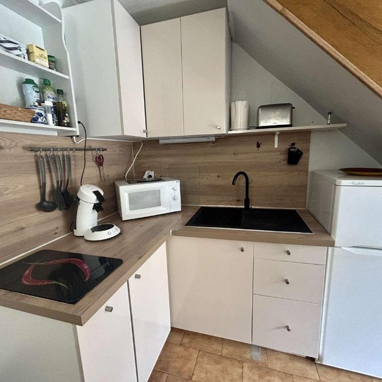 Studio mezzanine avec terrasse à Saint-Aygulf, proche plage - FR-1-226A-207 - Appartamento - 7