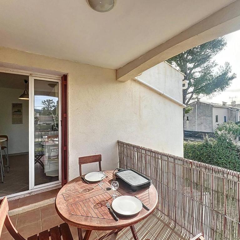 Appartement lumineux près de la plage avec parking sécurisé à Saint-Cyr-sur-Mer - FR-1-770-49 - Appartement - 17