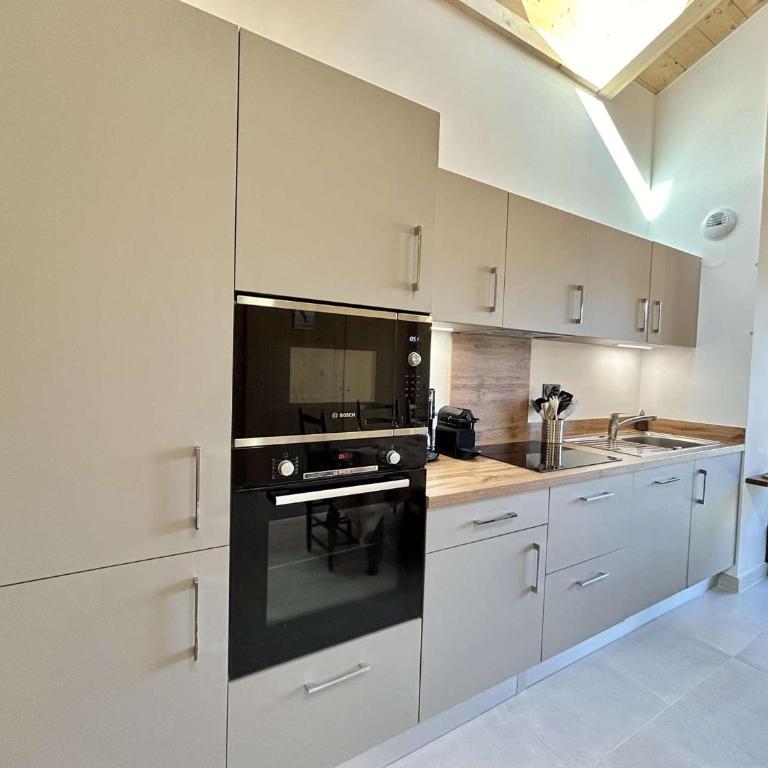 Appartement 3 Pièces, 4-6 Couchages, Vue Montagne, Parking Privé - FR-1-597-192 - Appartement - 3