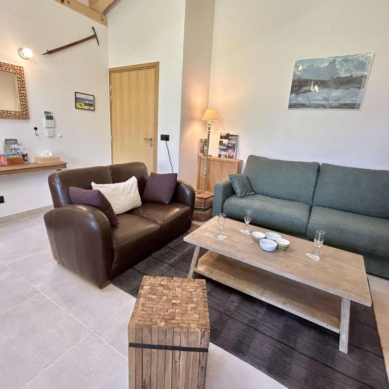 Appartement 3 Pièces, 4-6 Couchages, Vue Montagne, Parking Privé - FR-1-597-192 - Appartement - 5