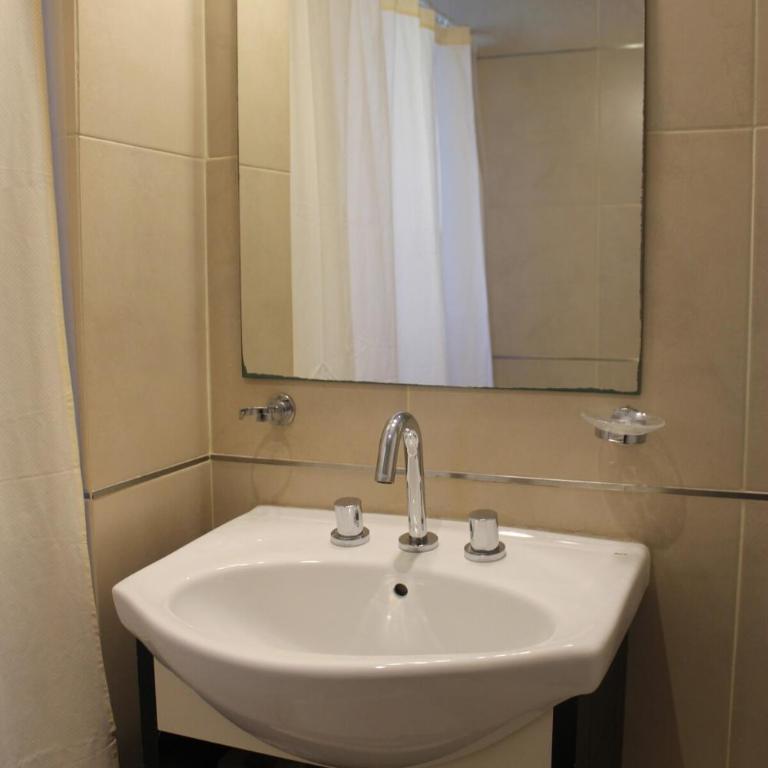 Hermoso 2 ambientes en Boulevard Gálvez - Apartamento de 1 dormitorio - 4