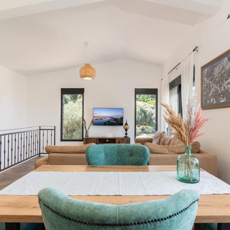 Family House Giardino Verde - Villa with Private Pool - 17