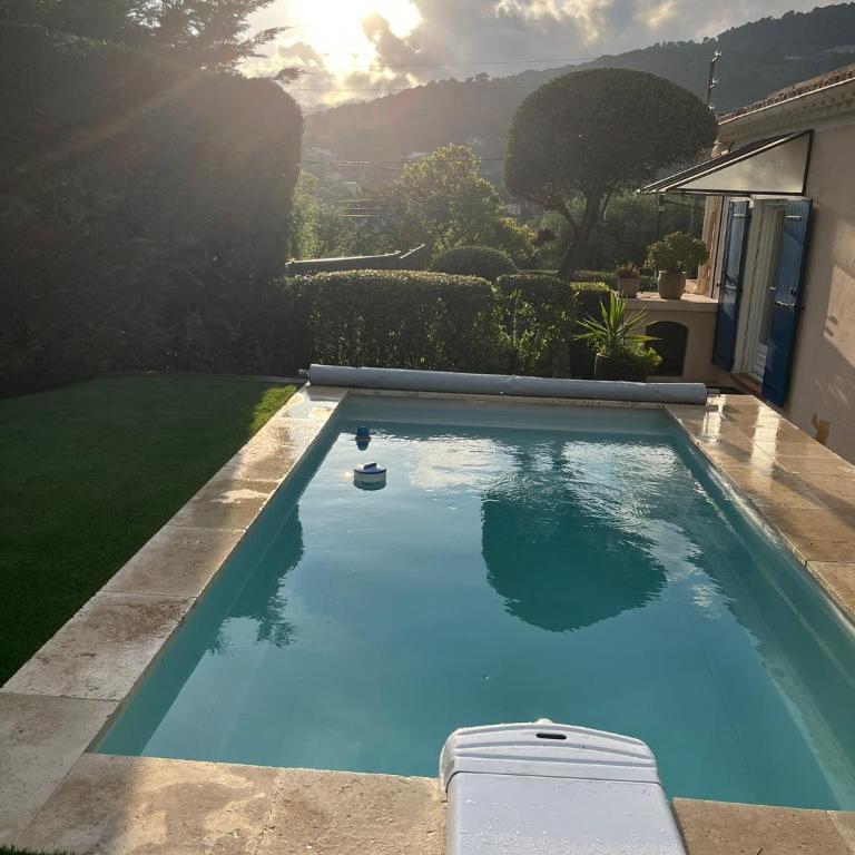 Villa au calme à Grasse avec piscine et spa privée - Villa 3 Chambres - 1