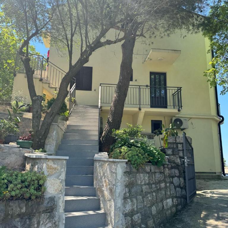 Midpoint Sea and Sun - Two-Bedroom Apartment - 12