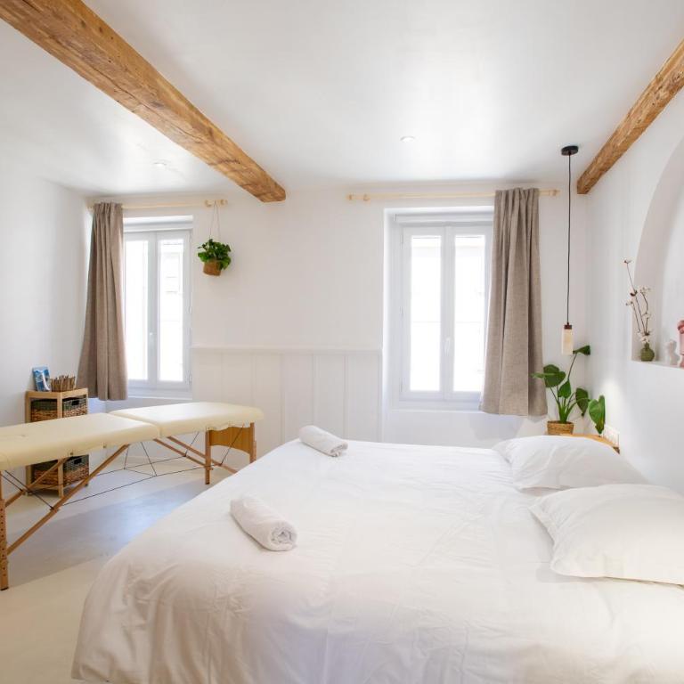Sublime, hyper-centre d'Ajaccio, avec Spa, Sauna, Vue mer & Plage à 3min - Appartement 1 Chambre - 14