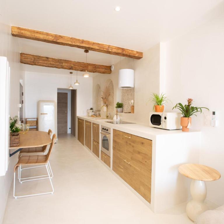 Sublime, hyper-centre d'Ajaccio, avec Spa, Sauna, Vue mer & Plage à 3min - Appartement 1 Chambre - 11