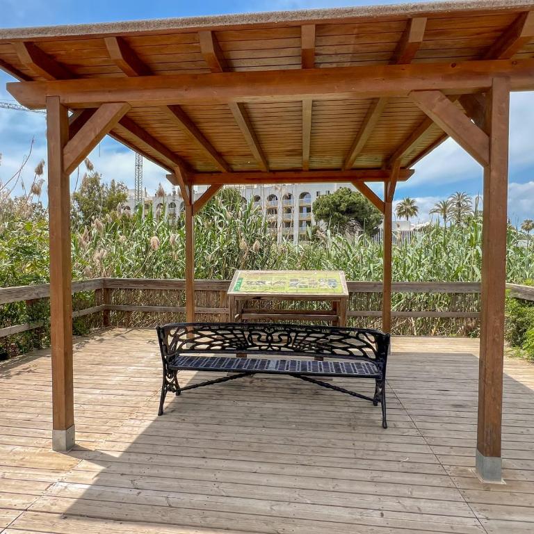 Luminoso loft con piscina en Puerto Banús - Apartamento de 1 dormitorio - 32