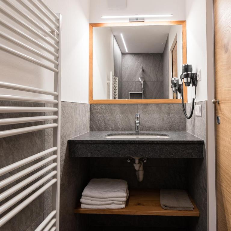 MESNERHOF CHALET - Ruhe, Rückzug & Südtiroler Charme mit kostenlosem Parken in der Tiefgarage - Chalet con 2 Camere da Letto - 34