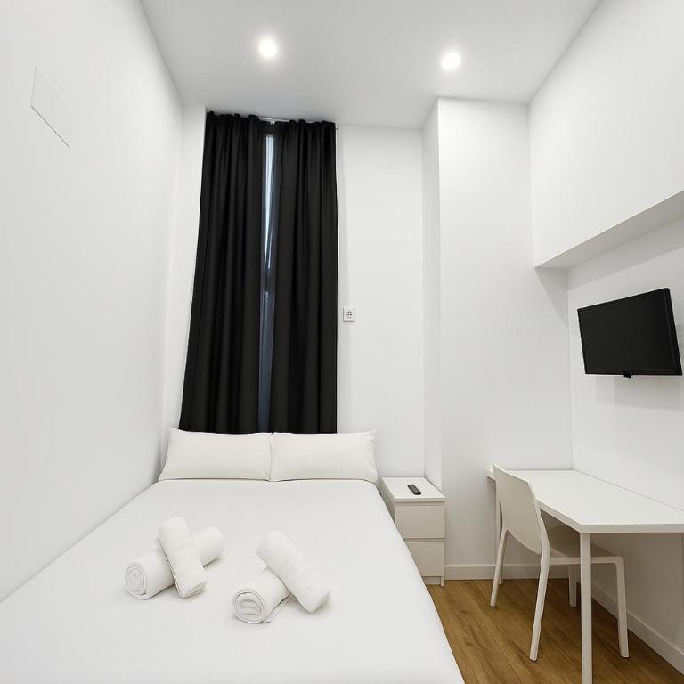 Hostal Bernabeu - Habitación Doble - 10