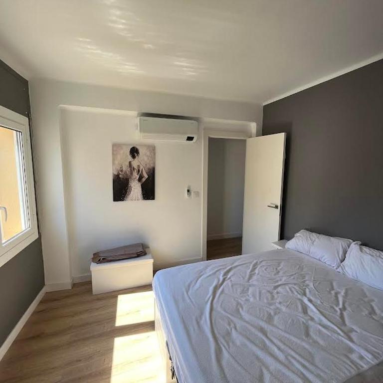 Appartement moderne Centre ville 50 metres de la mer Rosas - Apartamento de 3 dormitorios - 21