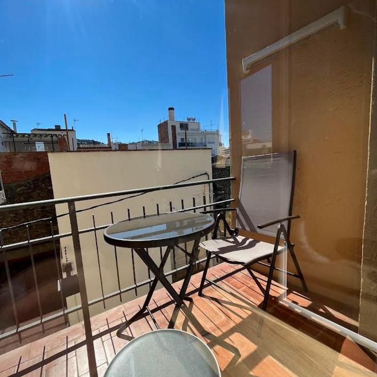 Appartement moderne Centre ville 50 metres de la mer Rosas - Apartamento de 3 dormitorios - 23