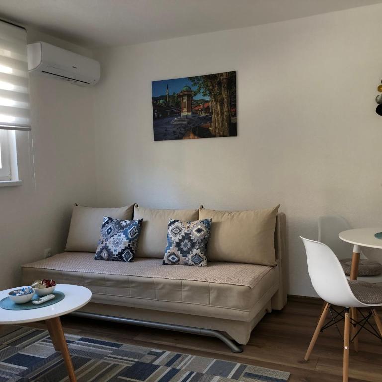 Apartment Milic Stari Grad - free parking - Apartman sa Terasom - 10