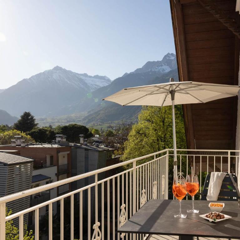Ladurnerhof Boutique Apartments Meran - Apartment with Mountain View - 4