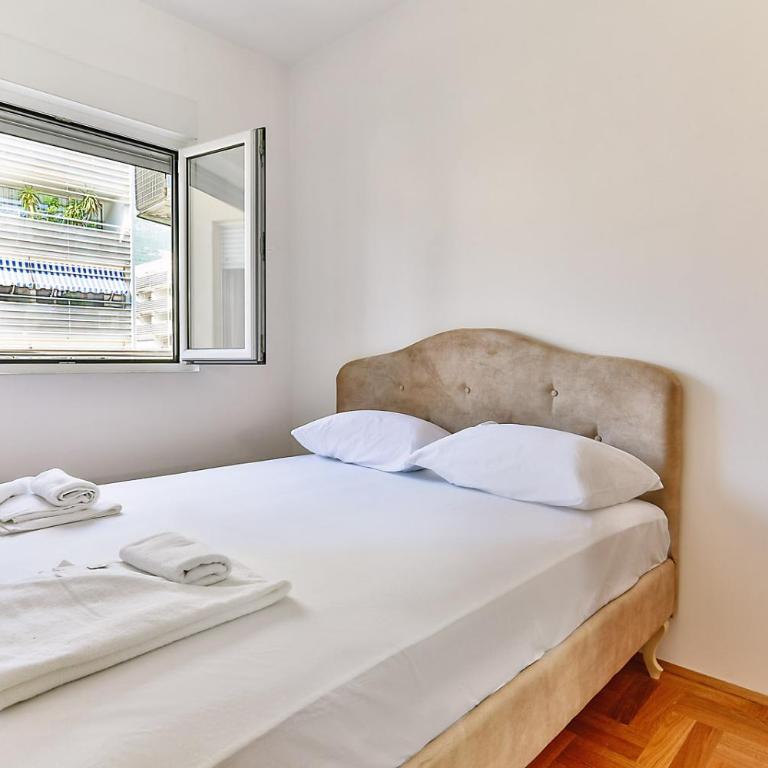 Montesun Dario Apartments - Apartment with City View - 5