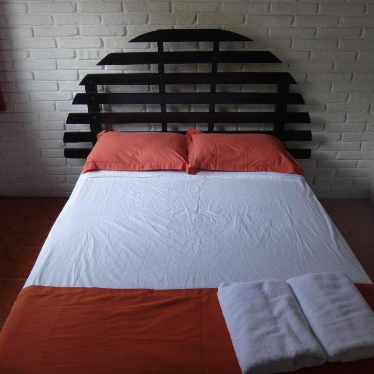 Sundown Beach Hotel - Double Room - 4