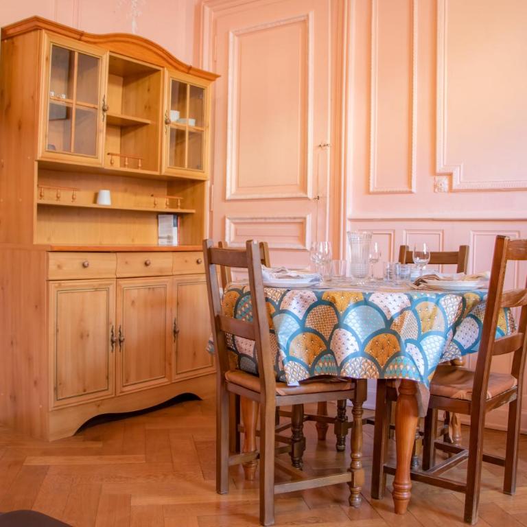 appartement plein centre, 42m au calme avec balcon et wifi - Apartment mit 1 Schlafzimmer - 12