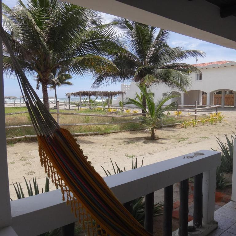 Sundown Beach Hotel - Double Room with Patio - 2