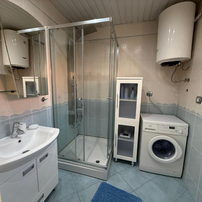 Apartments Aleksić Old Town - Apartman sa 2 Spavaće Sobe, Balkonom i Pogledom na More - 10